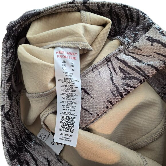 Womans Collusion Animal Print Pants Faux Snakeskin Flare Sz 6 Gray Black JJ4065 - Picture 6 of 11